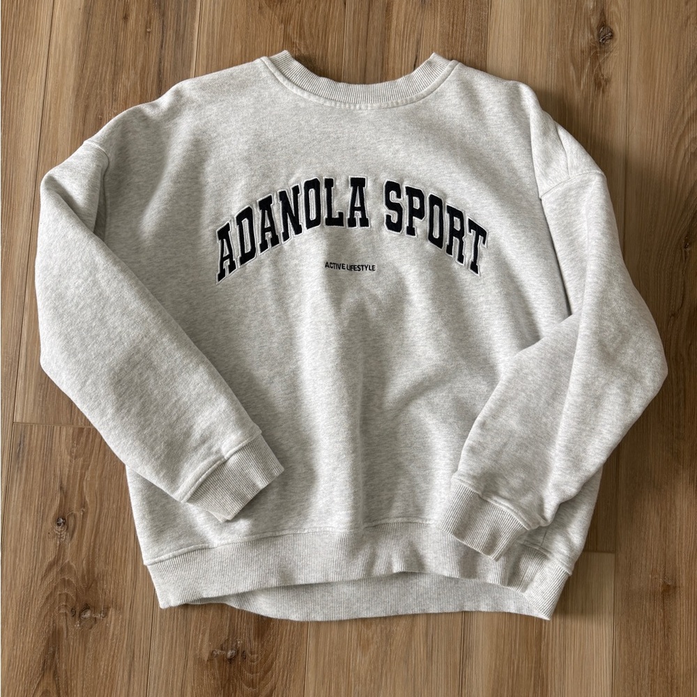 Adanola Sport Light Gray Women's Crew Neck Sweater